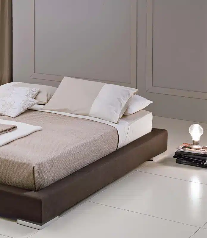 Orlando - Letto matrimoniale Futon giapponese imbottito in tessuto o ecopelle