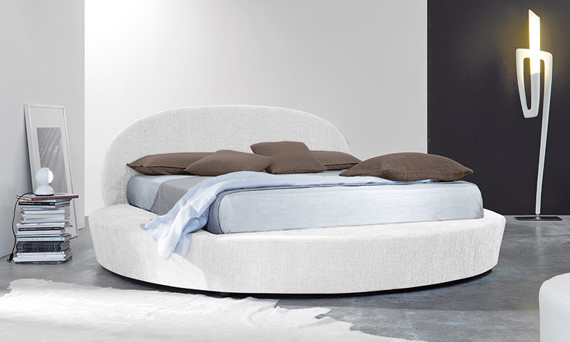 Gio - Letto matrimoniale rotondo moderno e raffinato imbottito in tessuto o ecopelle