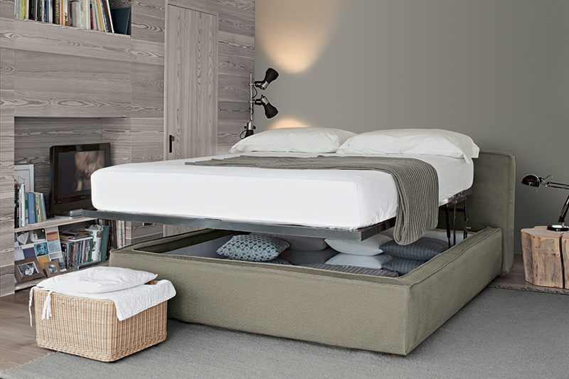 King - Letto matrimoniale moderno a linee morbide imbottito in tessuto o ecopelle