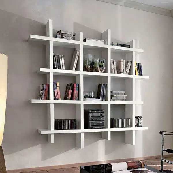 Libreria a muro design moderno Alba 903, composizione di quattro moduli a giorno colore bianco opaco.