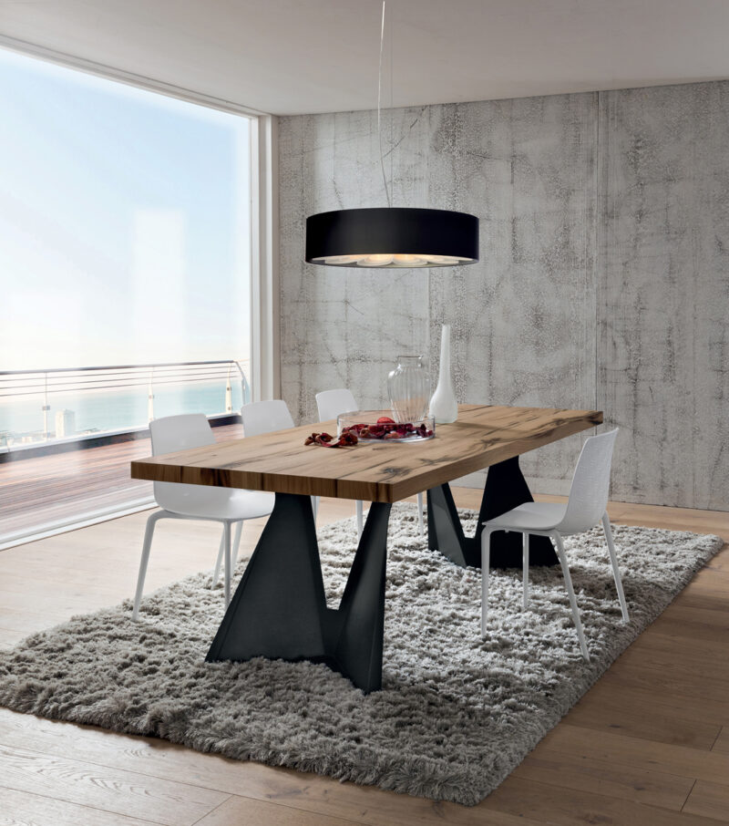 Claudio - Tavolo fisso dal design accattivante fisso con basamento a V