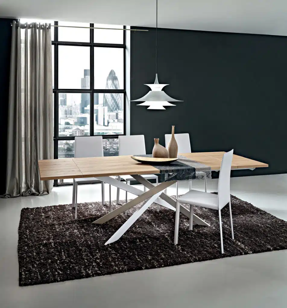 Renzo - Tavolo design accattivante con gambe incrociate