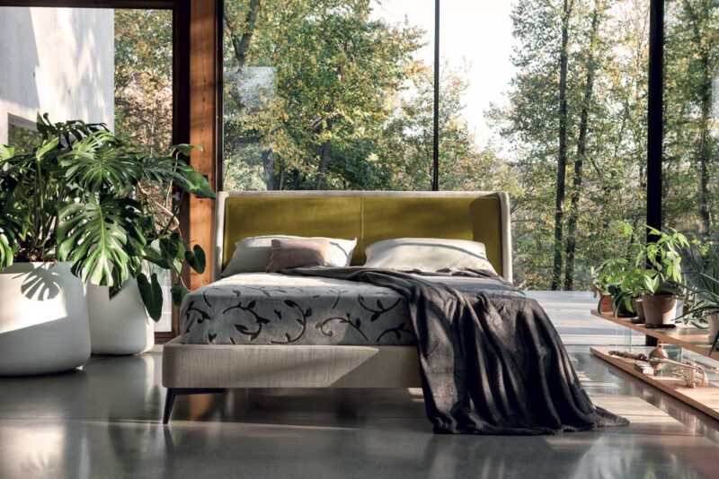 Mistral - Letto matrimoniale moderno dalle linee morbide in tessuto o ecopelle