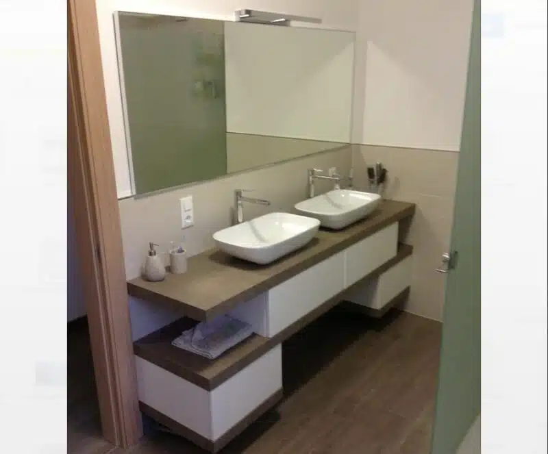 EL20 – Mobile arredo bagno design sospeso L.140 cm personalizzabile COMPAB