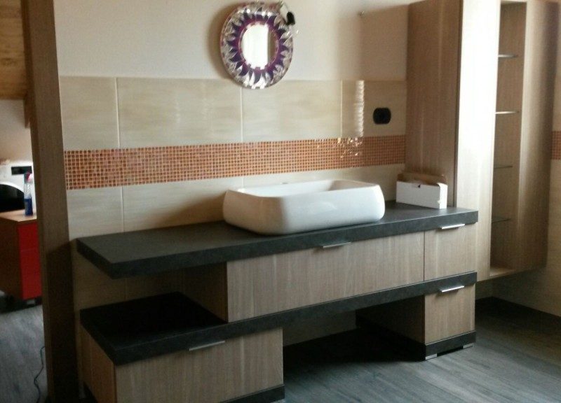 EL20 – Mobile arredo bagno design sospeso L.140 cm personalizzabile COMPAB