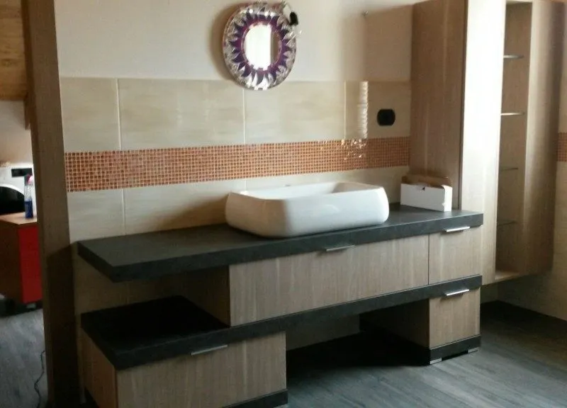 EL20 – Mobile arredo bagno design sospeso L.140 cm personalizzabile COMPAB