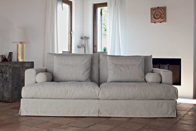 Arizona - Divano design moderno in tessuto o ecopelle