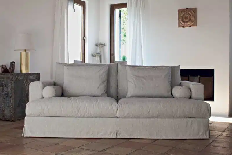 Arizona - Divano design moderno in tessuto o ecopelle