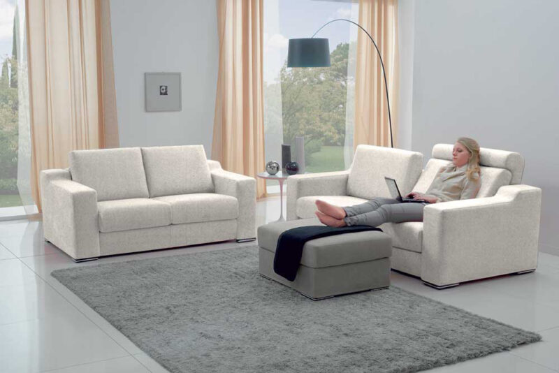 Soffio - Divano design moderno in tessuto o ecopelle