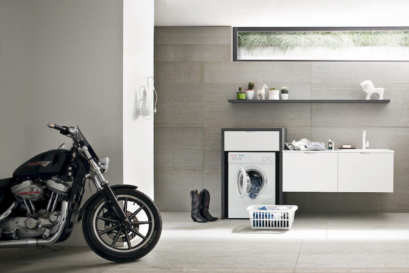 L09 - Mobile lavanderia L 217 x P 63 cm personalizzabile COMPAB