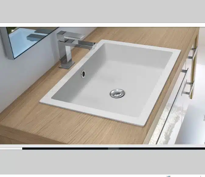 B-GO BG10 Compab - Dettaglio mobile bagno con mensolone, lavabo integrato e finitura opaca, arredamento contemporaneo.