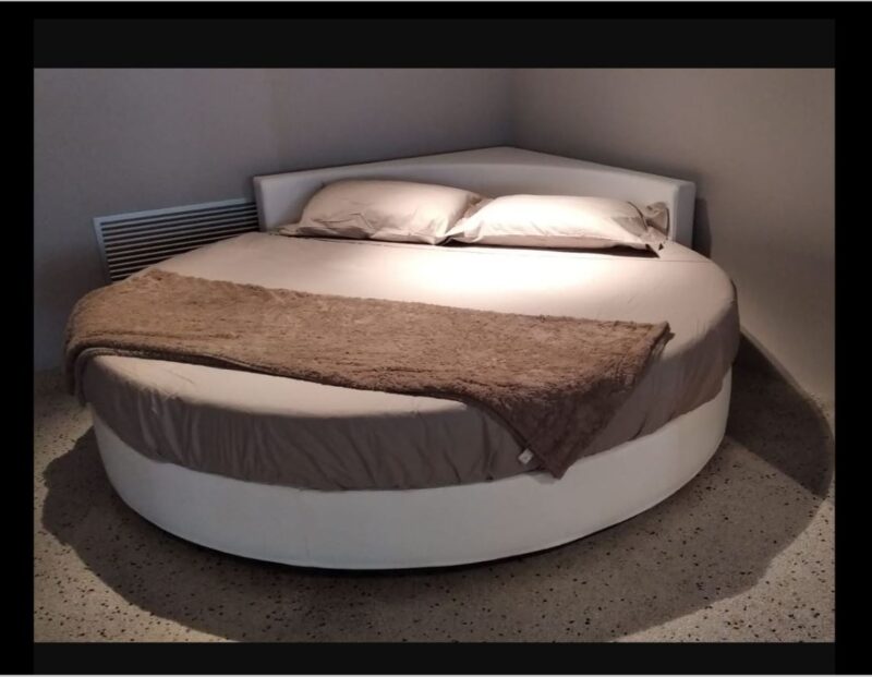 Ring New Angolo- Letto rotondo matrimoniale con testiera angolare materasso tondo 220 incluso / Giroletto Alto - immagine 3