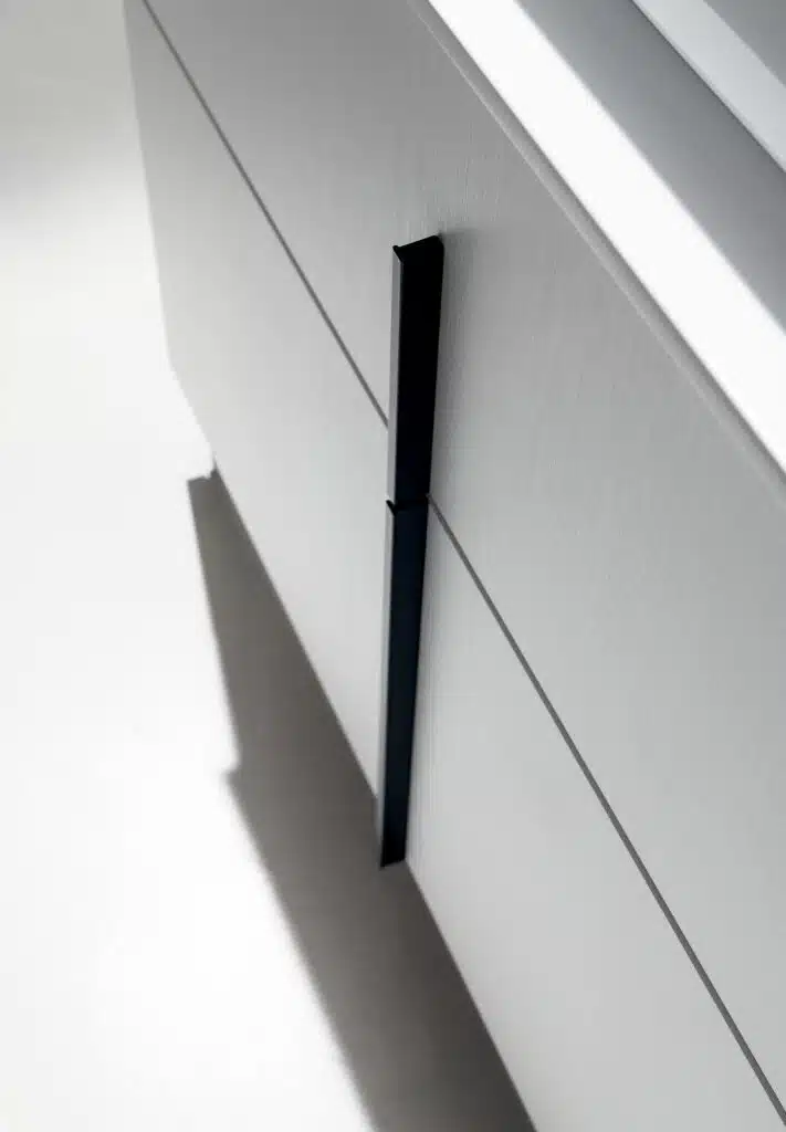 BD004 - Mobile bagno design COMPAB L.96 cm personalizzabile, vista frontale. Arredo moderno.