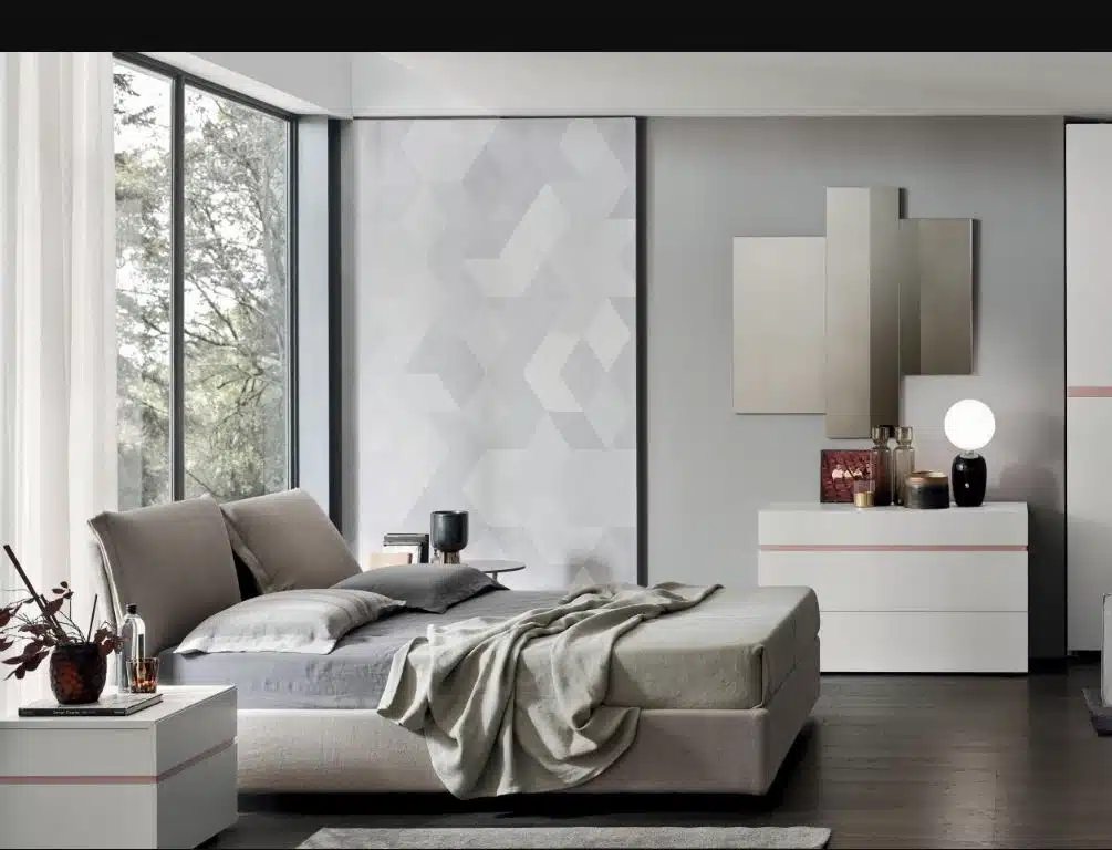 Letto Matrimoniale Lola Maronese: dettaglio testiera imbottita in tessuto, finiture di design.