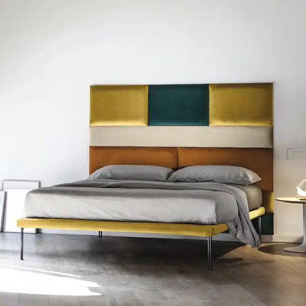 Letto Matrimoniale Tetris RigoSalotti – design moderno modulare, camera da letto elegante, vista frontale.