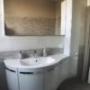 ELY W705 - Mobile arredo bagno design curvo stondato L.154 cm con colonna e specchiera - immagine 6