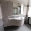ELY W705 - Mobile arredo bagno design curvo stondato L.154 cm con colonna e specchiera - immagine 4
