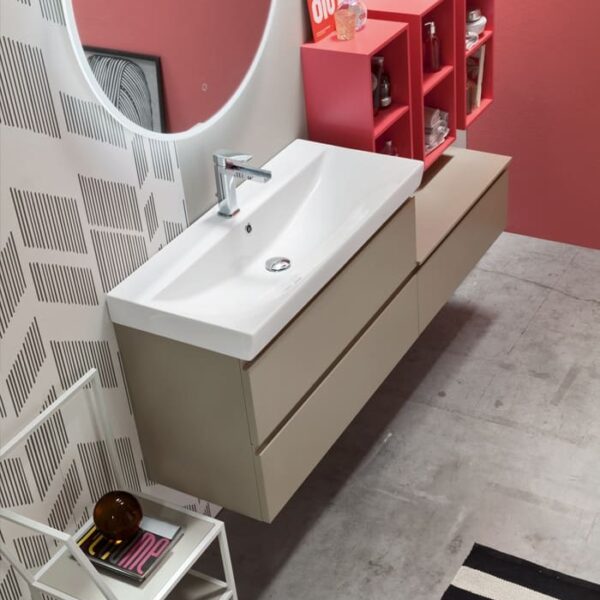 Mobile Bagno Arcom Soul 06: vista frontale, design essenziale con lavabo integrato, tonalità neutre. Arredo bagno moderno.