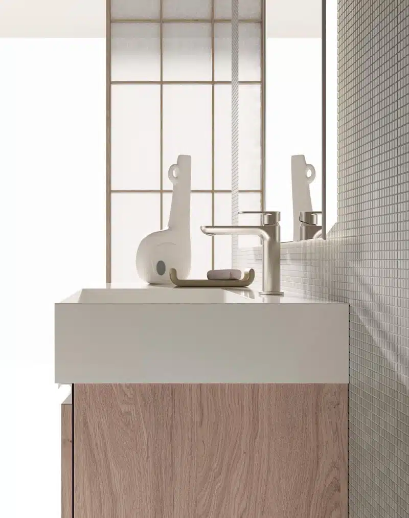 Mobile bagno sospeso Compab BK02 - ante aperte, cassetti interni organizzati, spazio contenitivo ottimizzato