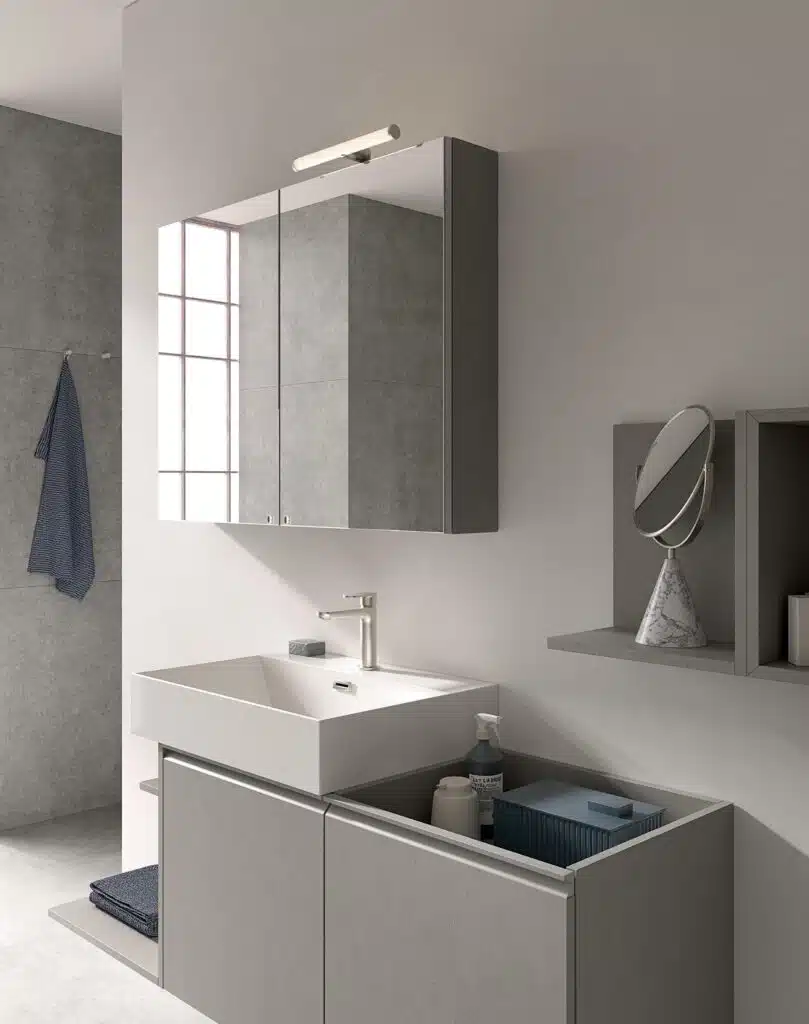Compab BK12 - Mobile bagno moderno, dettaglio texture legno rovere, alta qualità e resistenza all'umidità