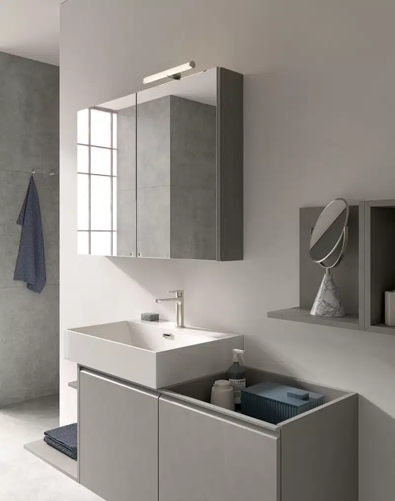 Compab BK12 - Mobile bagno moderno, dettaglio texture legno rovere, alta qualità e resistenza all'umidità
