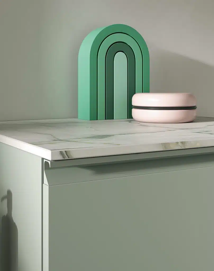 COMPAB BK14: dettaglio maniglie gola integrate e finitura materica dei cassetti. Mobili bagno di qualità e design. Personalizzabile.