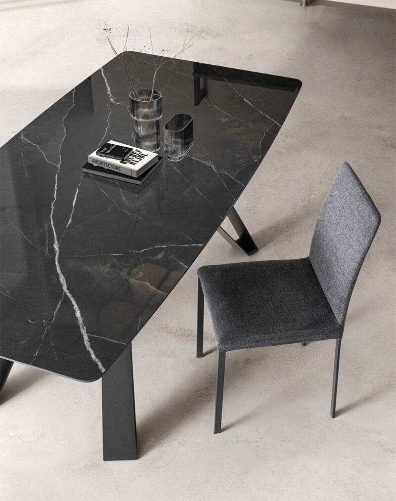 Tavolo in Laminam Effetto Marmo Nero Noah | La Primavera - immagine 2