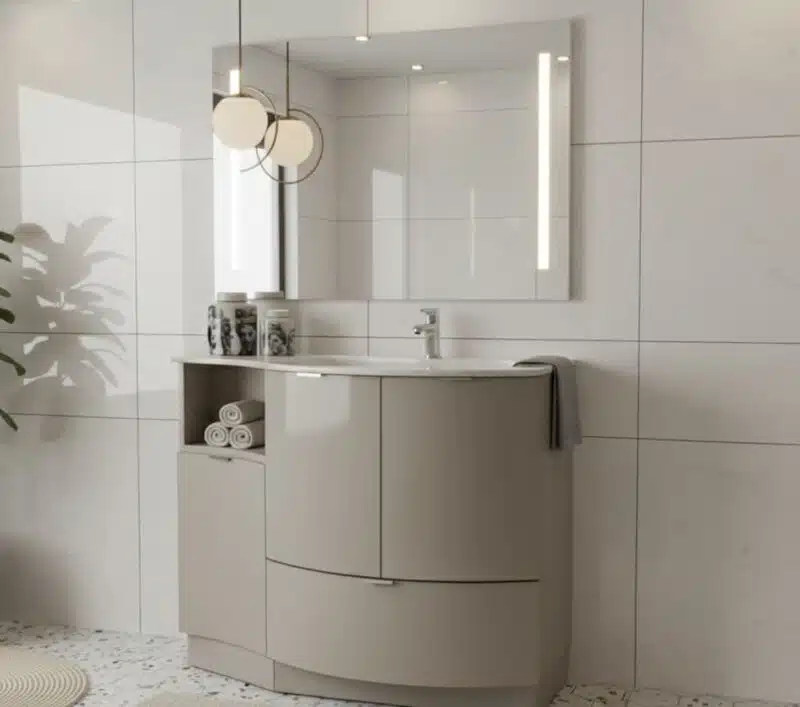 Bagno moderno con lavabo curvo bianco