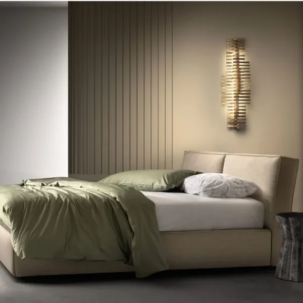 Letto matrimoniale Samoa Light beige, imbottito, design moderno. Ideale per camere eleganti.