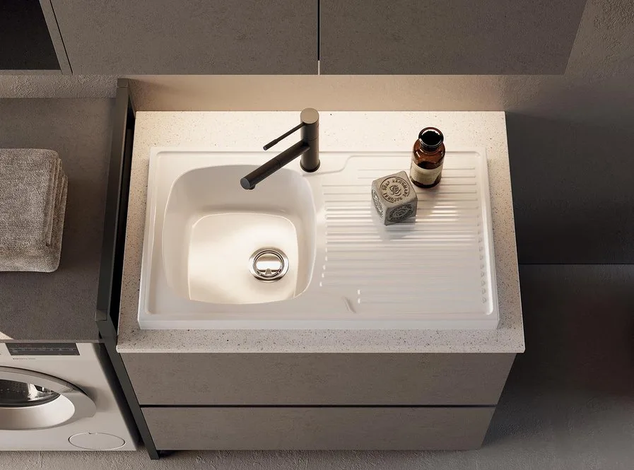 Lavanderia LG015 - Composizione Luxury Compab L 161 x P 63/37 cm 4 Composizione lavanderia LG015 Compab - dettaglio lavabo