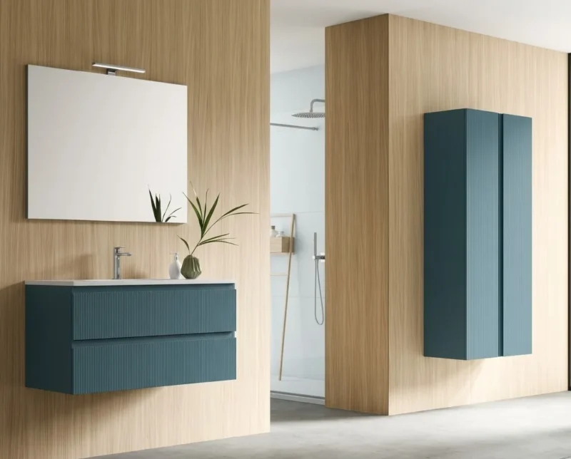 Mobile bagno cannettato 90 cm sospeso maniglia J laccato blu petrolio con specchiera rettangolare e colonne coordinate Arcom Minimal COMP 16