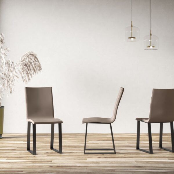 Sedia Baffy gambe Antracite cuscino Tortora 52