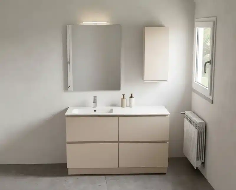 Mobile bagno 140 cm a terra laccato Rugiada Compab B Go con specchio e pensile